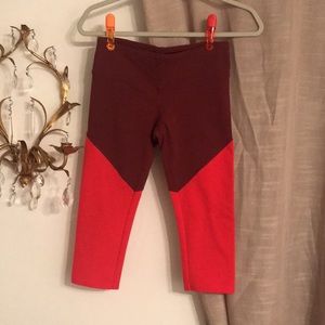 Alo Yoga Knee length Pants